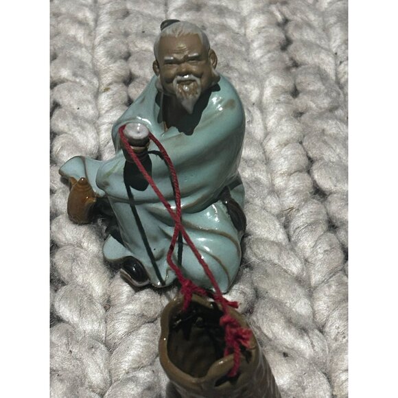 Vintage Shiwan Pottery Figurine Of Chinese Mudman Drinking Tea Light Green - Picture 1 of 6